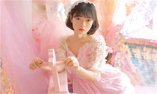 元谋供卵试管代怀生子多少钱？这一直是很多不孕不育家庭关注的话题。在中国，不孕不育的发生率越来越高，根据《中国不孕不育现状调研报告》显示，育龄夫妇的不孕不育率从20年前的3%增长至现在的12.5%-18.2%，患者人数高达6000万以上。在这样的背景下，许多家庭通过供卵试管来实现自己的生育梦想。那么，供卵试管代怀生子的费用到底是多少呢？
